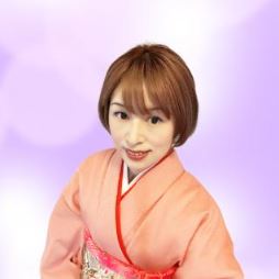 結子先生