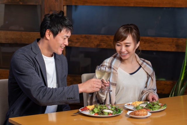 既婚男性と独身女性がサシ飲みするときの注意点