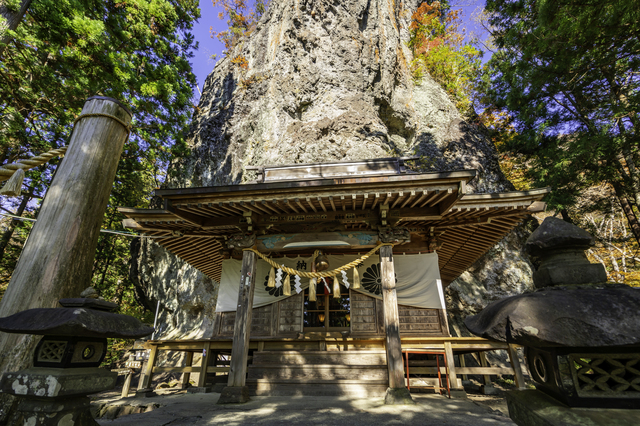 中之嶽神社とは
