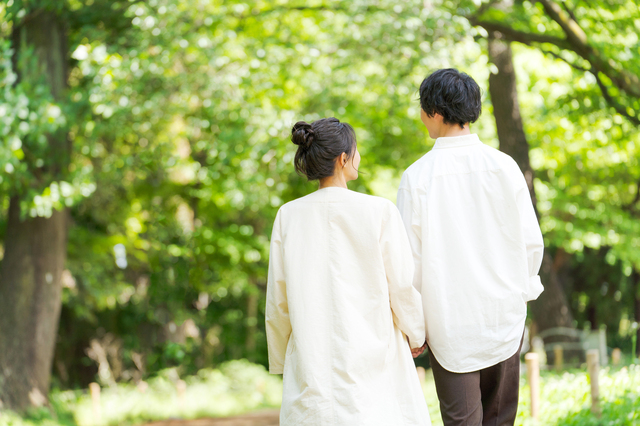 【相手別】付き合う夢が示す意味