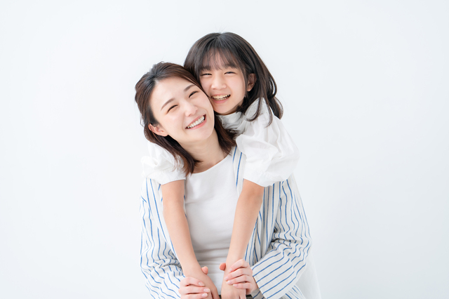【相手別】抱きしめられる夢が持つ意味とメッセージ