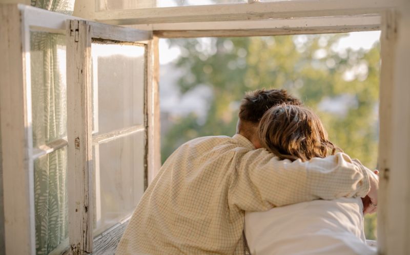 振った男を後悔させて復縁する方法