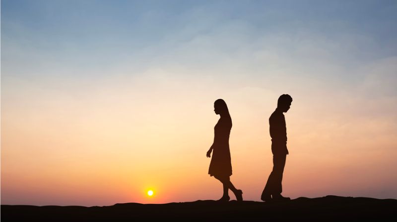 元カノに未練がない男の行動11選