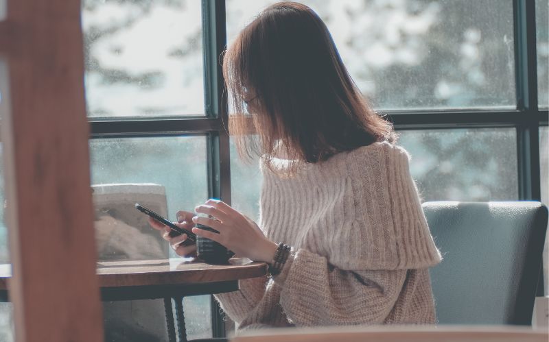 別れた後、復縁するために連絡するタイミング