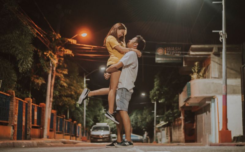 既婚者同士の両思いの「悩みと問題」