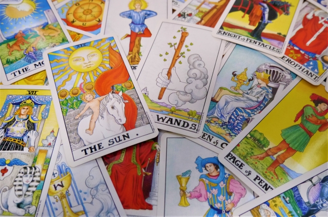 タロット占いとは