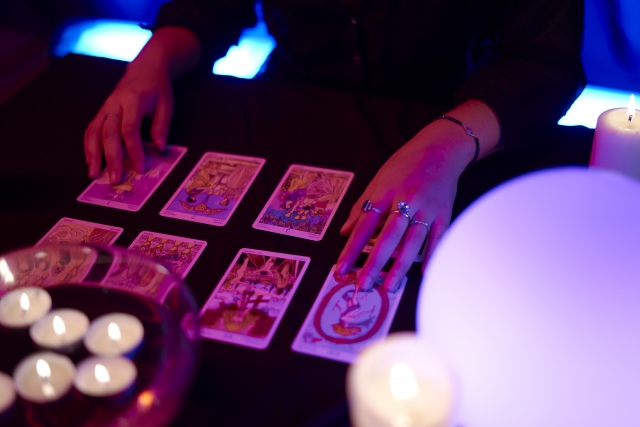タロット占いでやってはいけないことや注意点