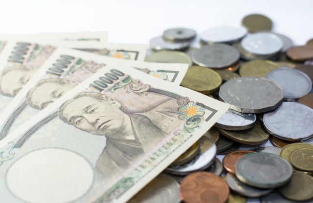 お金