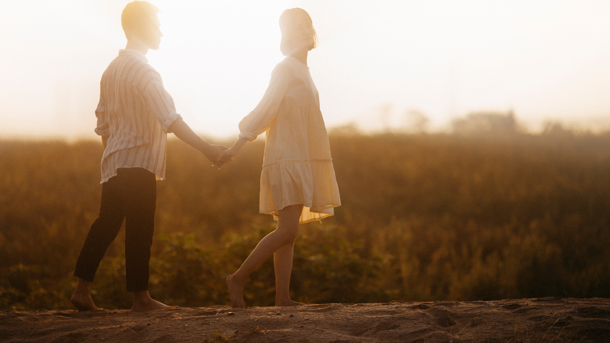 【状況・相手別】彼女ができる夢の意味